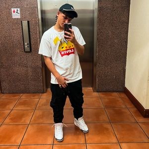 Meet your Posher, Daniel